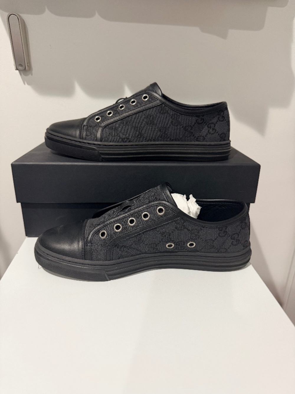 Gucci Original GG Black Canvas Sneakers Size 36 with Box and Accessories